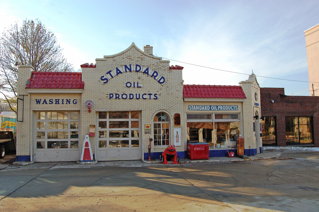 Indiana, Lafayette, Jonesy's Standard Oil (9,363) The Jone… Flickr