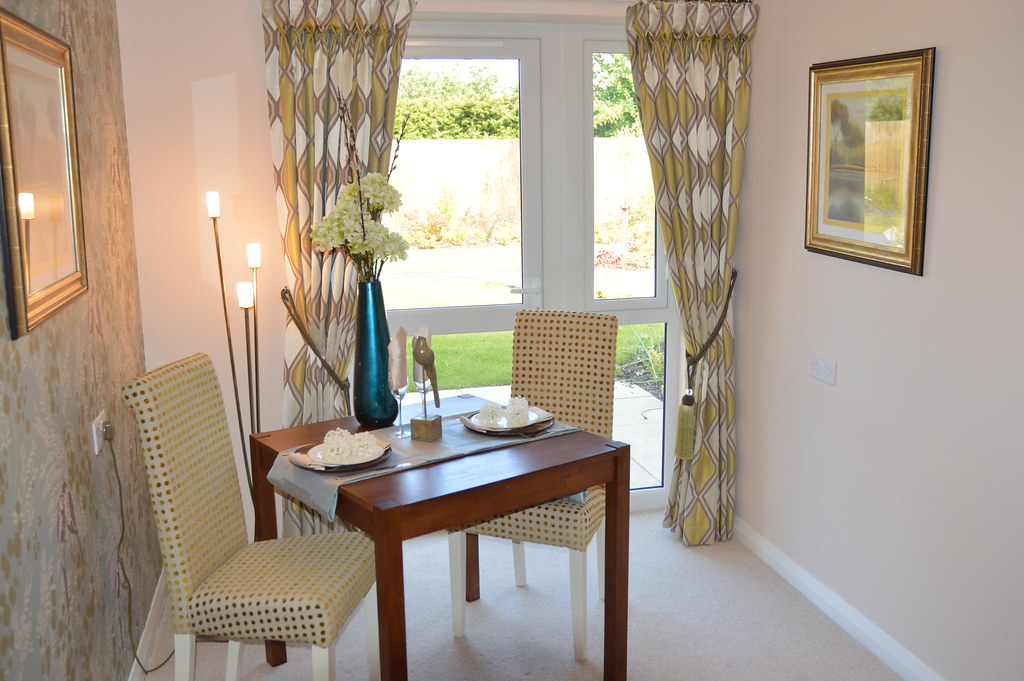 Coronation Court,Ormskirk 040 Matt Ellery Flickr