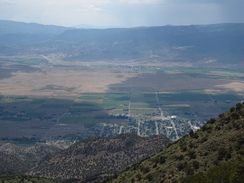 View of Monroe, Utah, Hike Between Cove Mountain and Left … Flickr