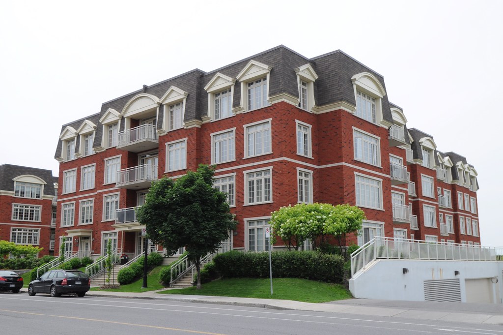 1StExupery Condo 3 chambres a vendre ville StLaurent. Flickr
