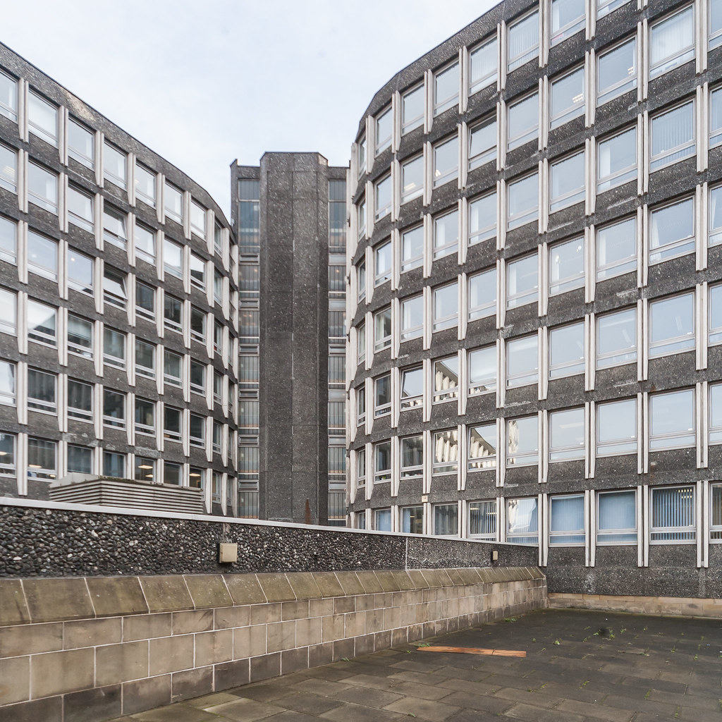 Argyll House Which I've always rather liked. Dave Morris Flickr