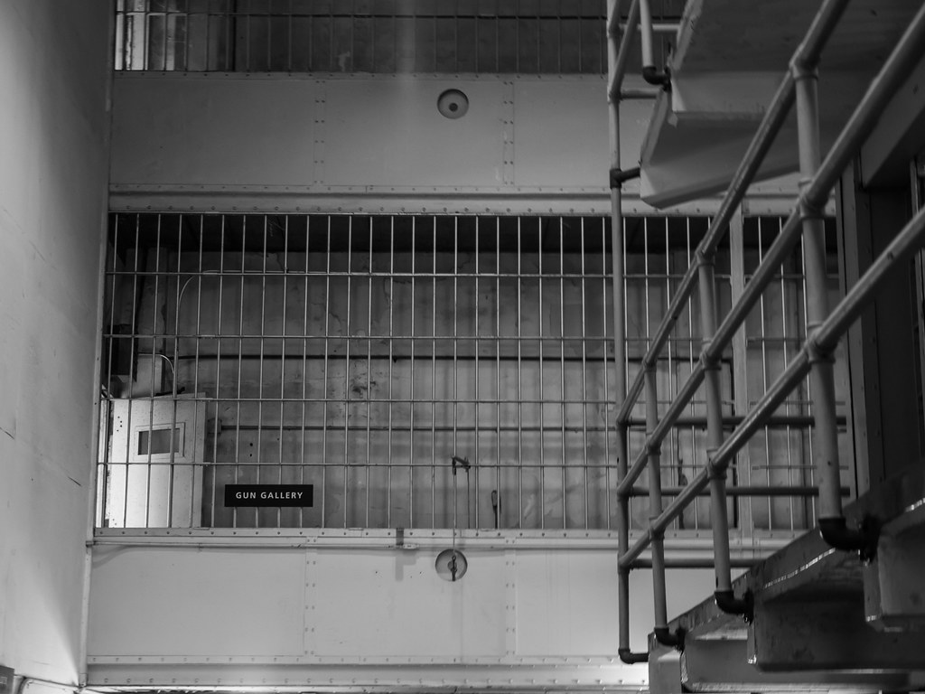 Gun Gallery Gun gallery in Alcatraz prison, San Francisco,… Flickr