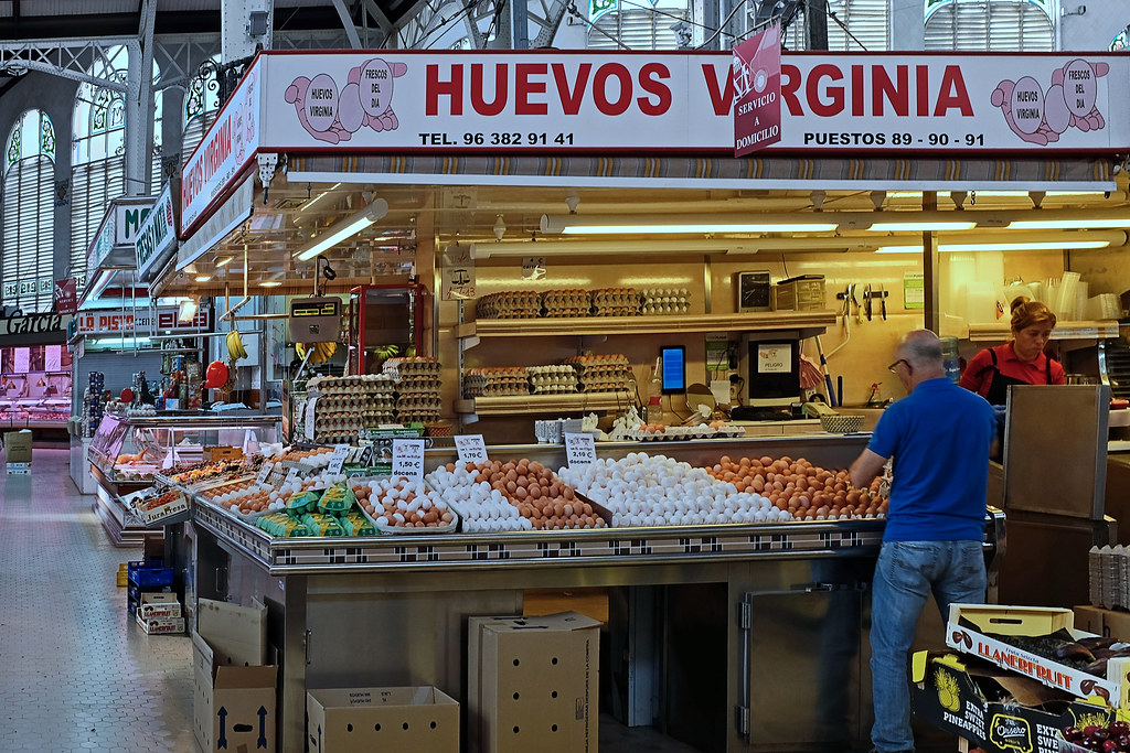 Fresh eggs for sale (Mercado Central Valencia Spain) (… Flickr