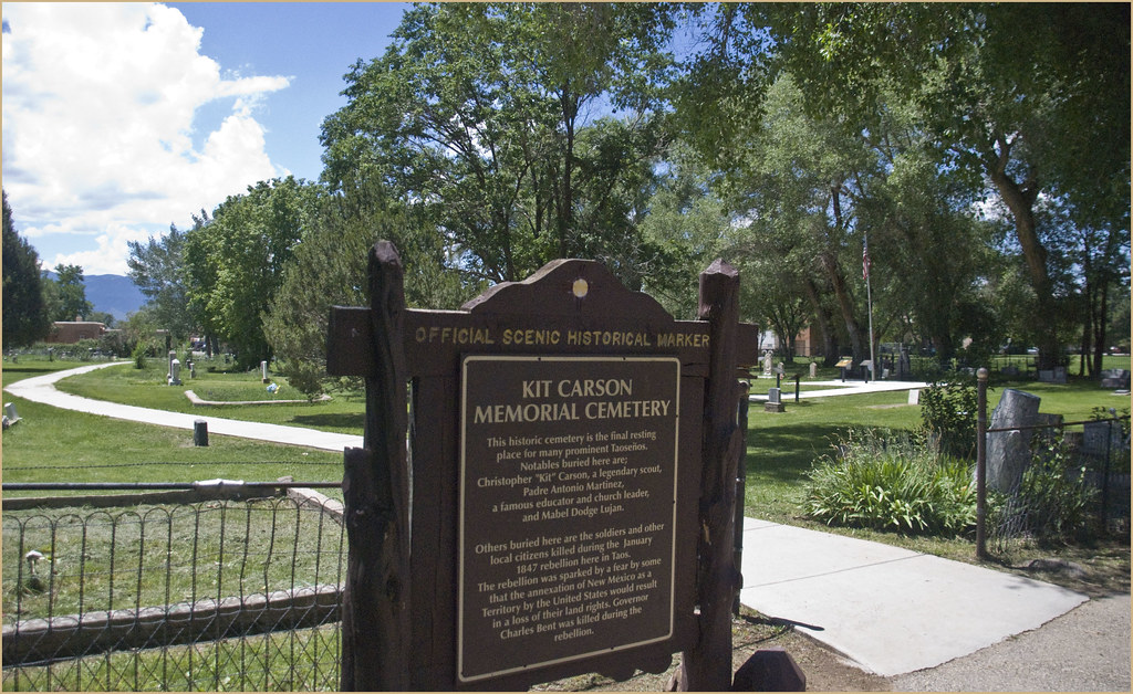 Kit Carson Memorial Cemetery Taos (NM) 2013 DSC_0025 Ron Cogswell