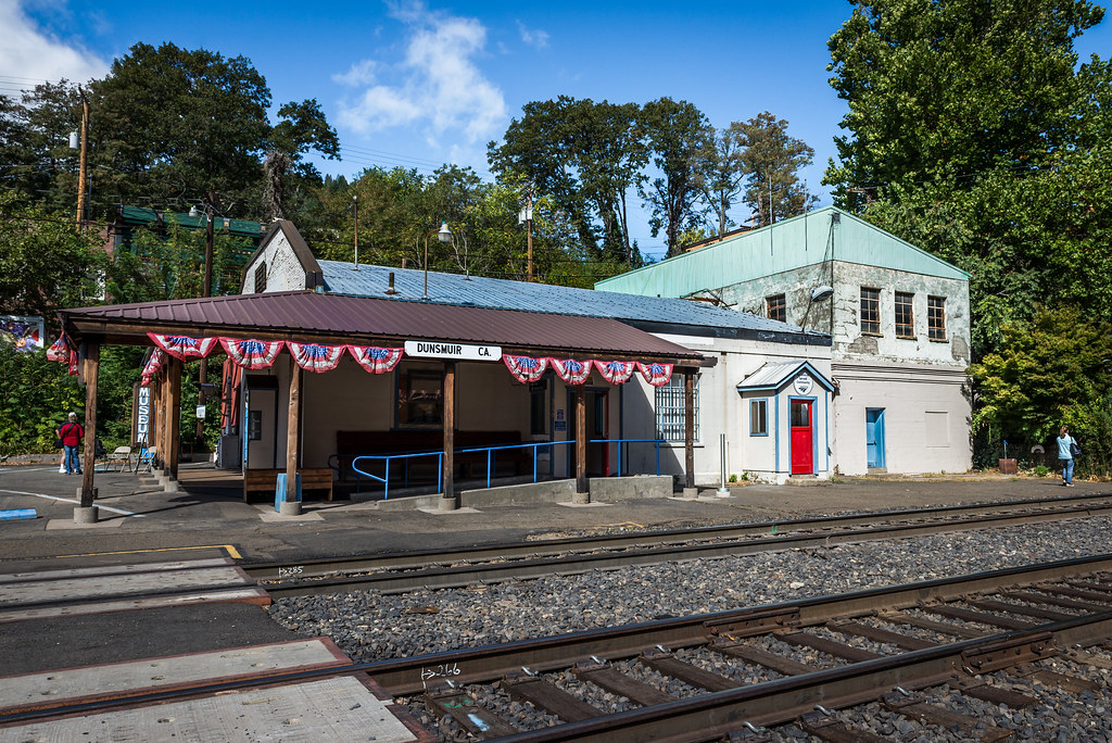 Dunsmuir Kelby Walk2016 (5) Dunsmuir CA Train StationMus… Flickr
