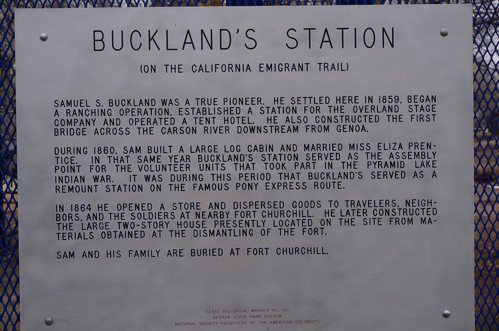 Buckland station 01 Aaron Hilke Flickr