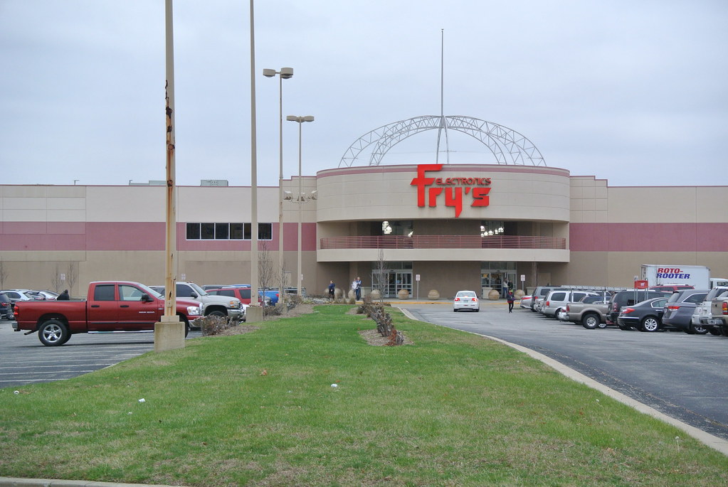 Fry's Electronics (Formerly Incredible Universe) Fishers I… Flickr