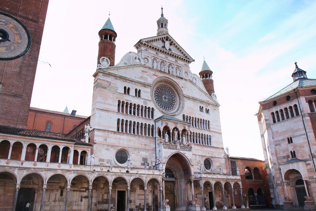 IMG_0825 Italie. Lombardie. Crémone. Piazza del Commune. D… Flickr