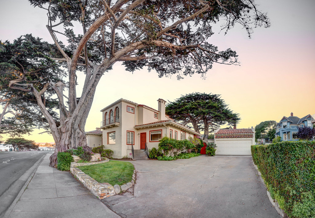 365 Ocean View Blvd, Pacific Grove, CA This house has an a… Flickr