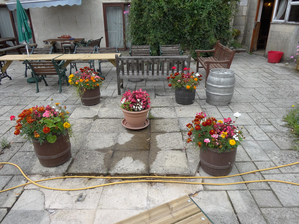 Beer Garden At The Hadley Ian Flickr