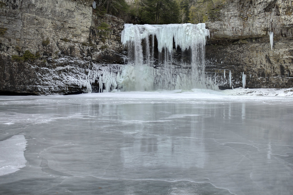 Cane Creek Falls frozen, Fall Creek Falls State Park, Van Buren County