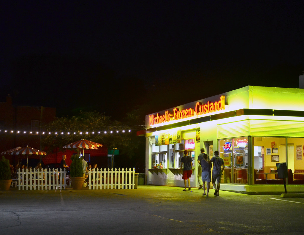 Michael's Frozen Custard 08162013 353 A summer night at … Flickr