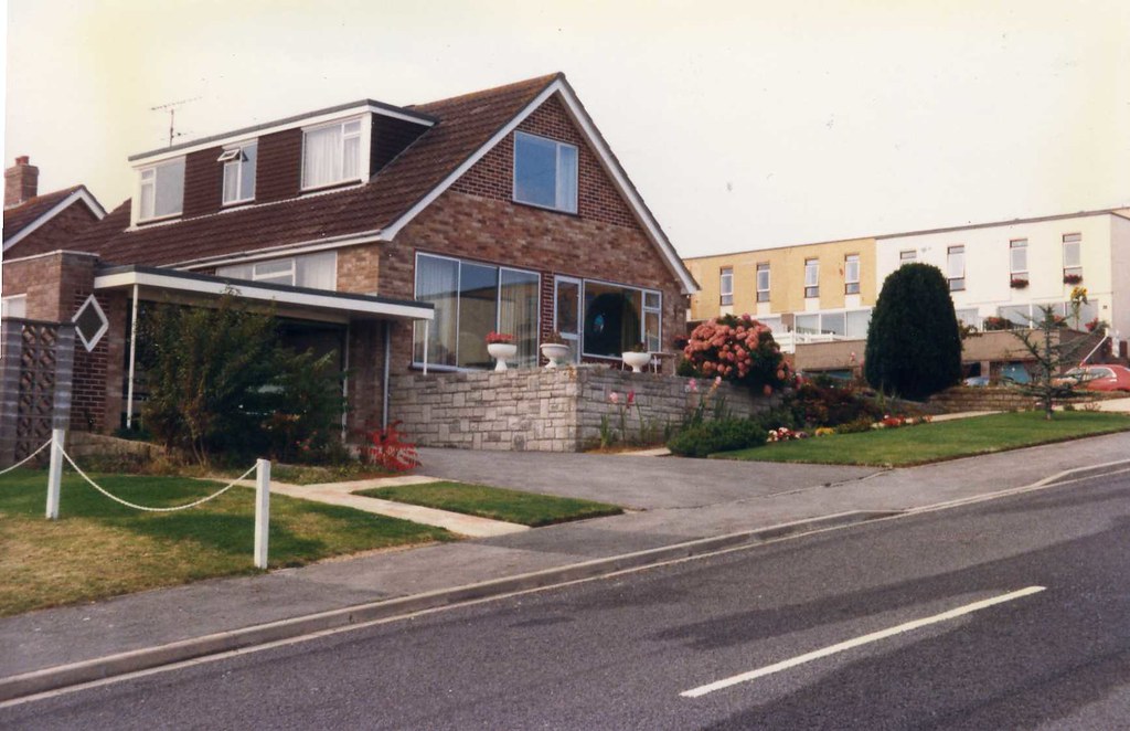 img255 31 Brackendown Avenue,Preston Dorset rogeralliance Flickr
