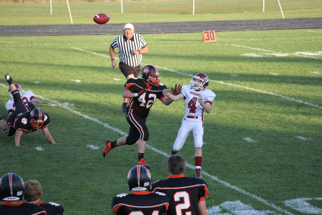 IMG_3034 JV Football vs New Holstein PHS won 2820 Plymouth School