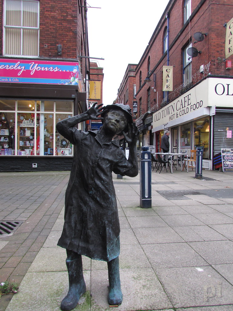 AshtonunderLyne (33) laburnum_avenueyahoo.co.uk Flickr