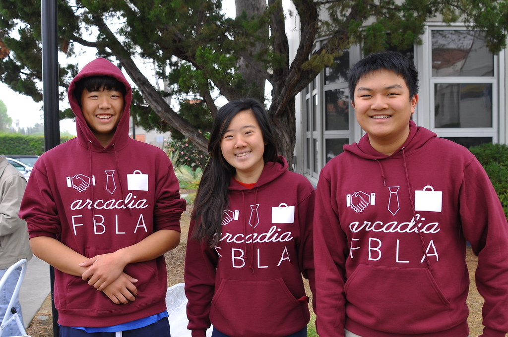 Arcadia FBLA Car Wash 2013 Photo by Wilson Lin Arcadia FBLA Flickr