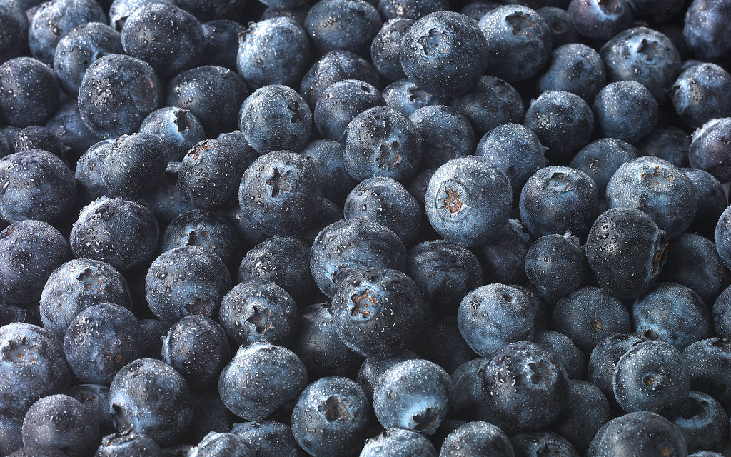 Bursting Blueberries! Asda needed a image for National Pre… Flickr