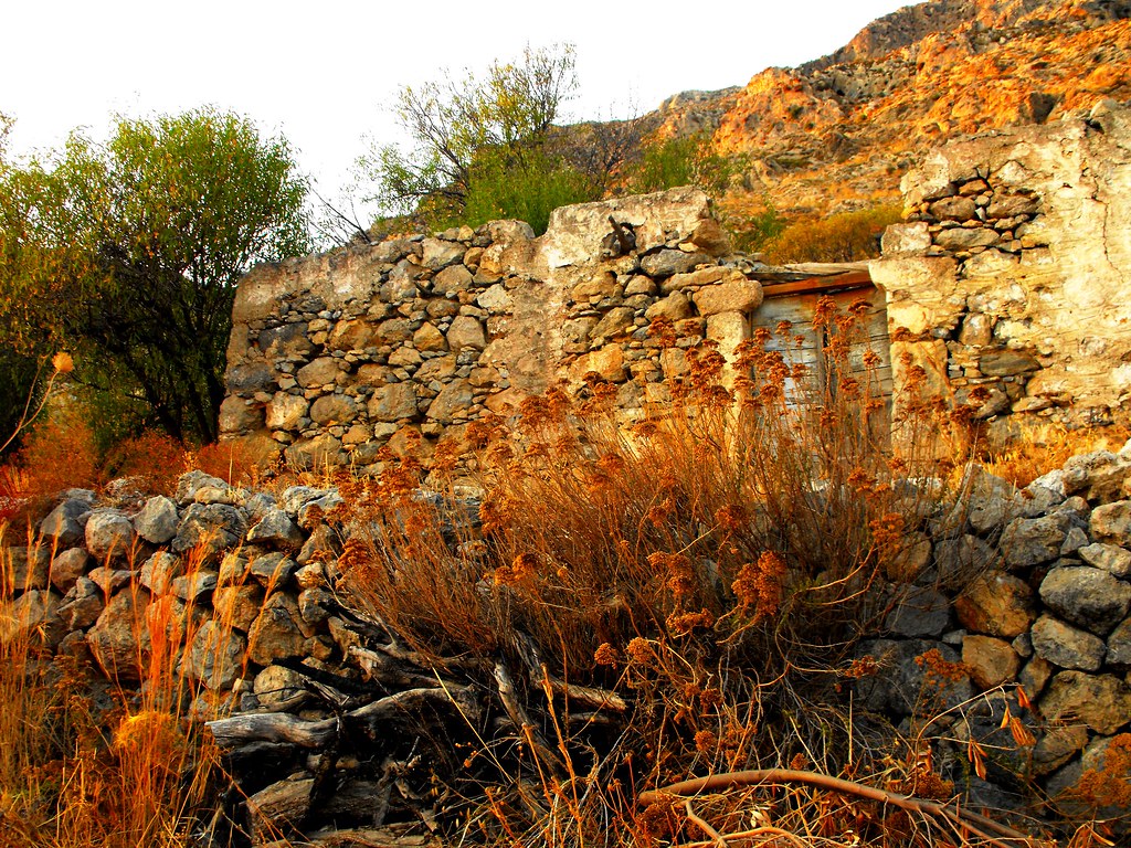 ruins of a very old house on the mountain Kalymnos M Lampr… Flickr