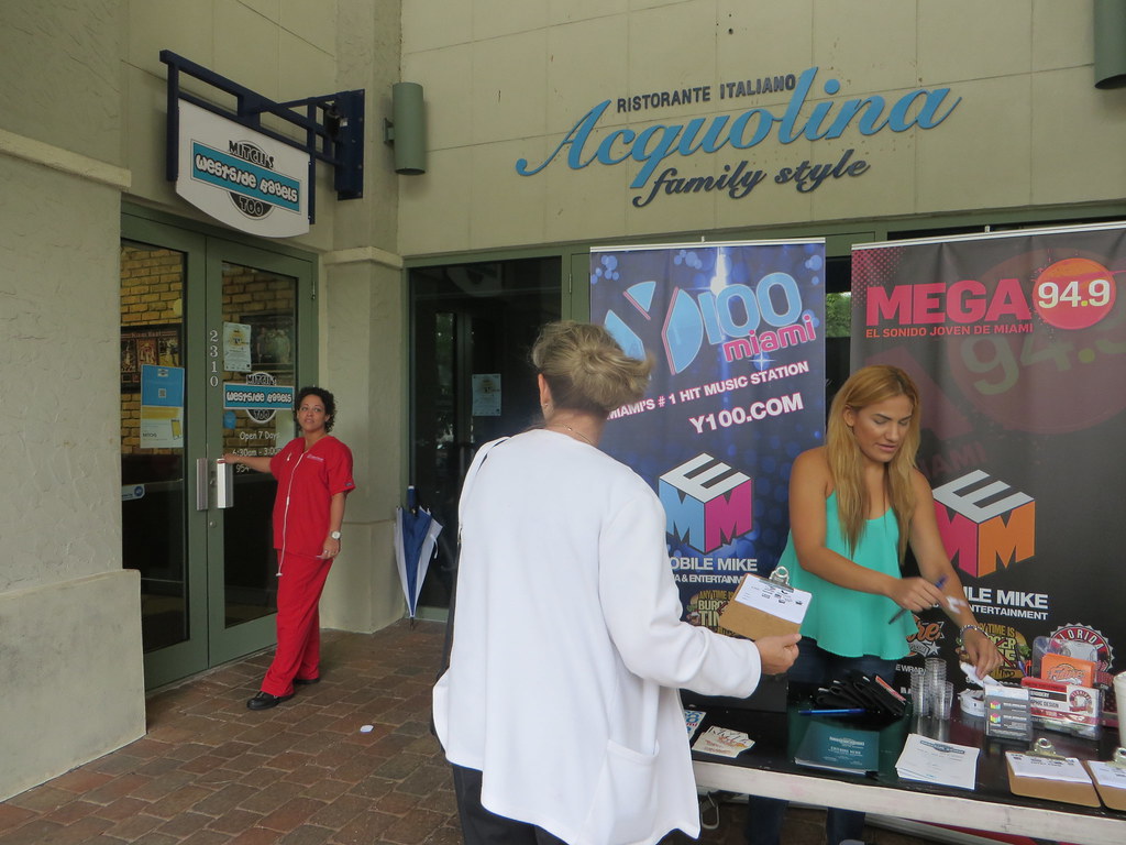 IMG_0386 Morning Show Mitch's Westside Bagels Weston 5… Flickr