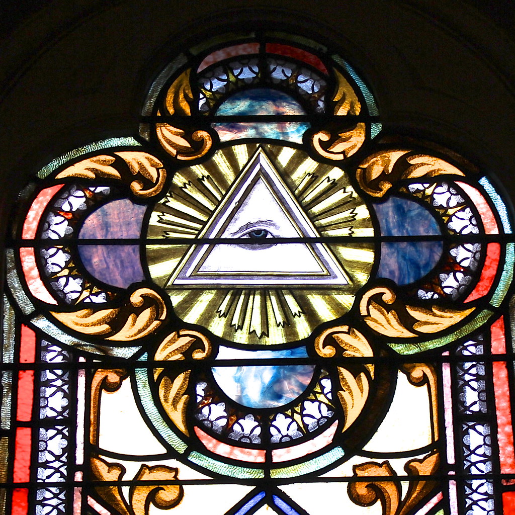 Stained Glass Window Eye of Providence Stained glass wind… Flickr