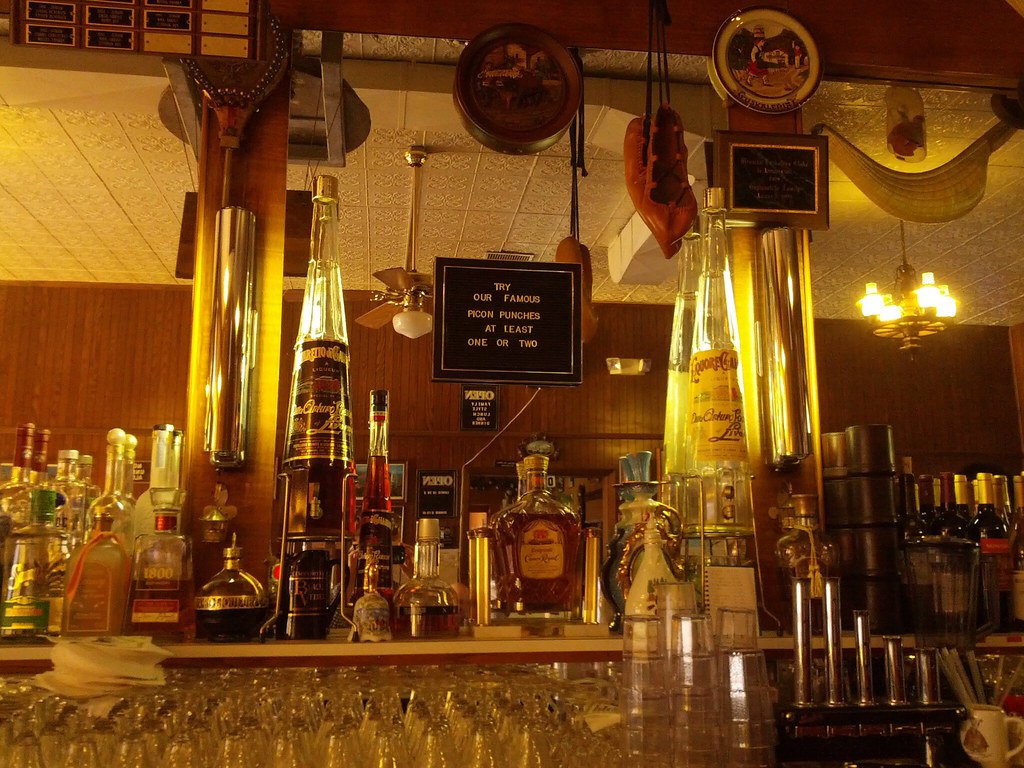 Overland Hotel bar, Gardnerville, NV a photo on Flickriver