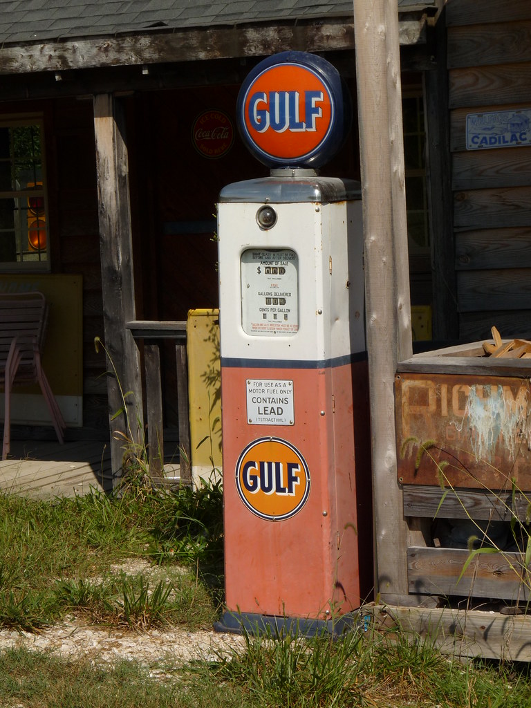 old Gulf gas pump in Appomattox County, Virginia Kipp Teague Flickr