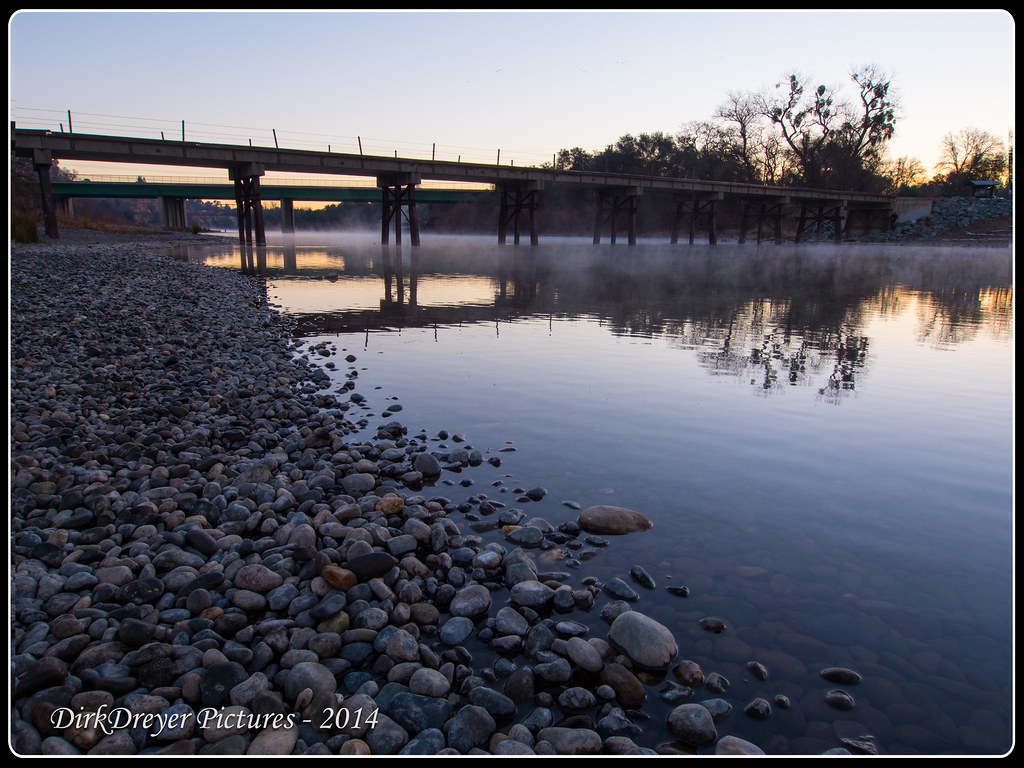Sunrise American River, Sacramento, CA DreyerPictures (21 million