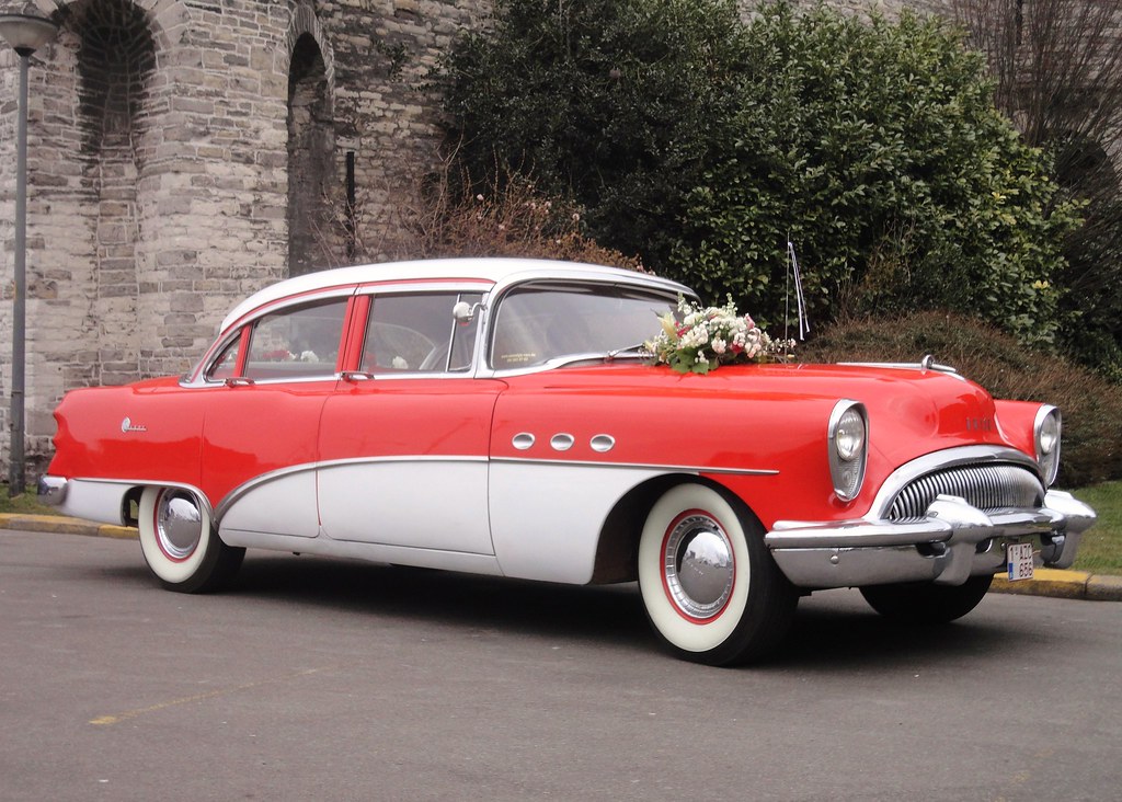 Buick Roadmaster S70 Super 5.3 V8 1954/55 in Antwerp, Belg… Flickr