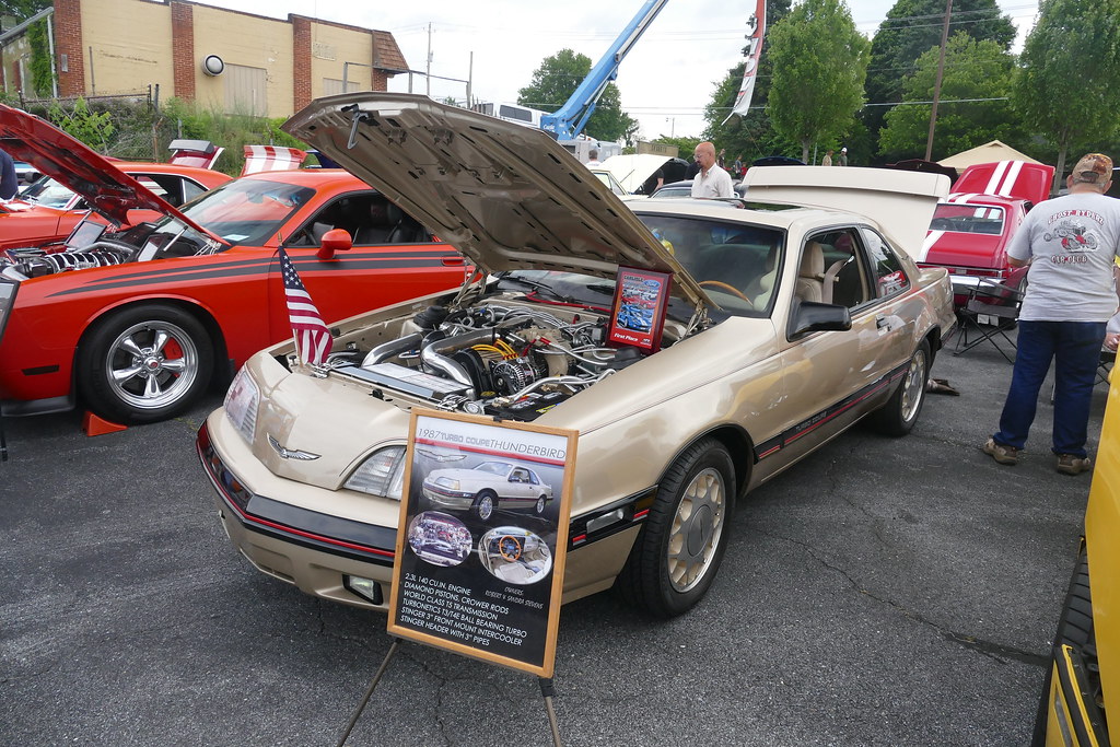 P1040737 Damacus Motors Car Show (Junkyard Empire, every W… Flickr