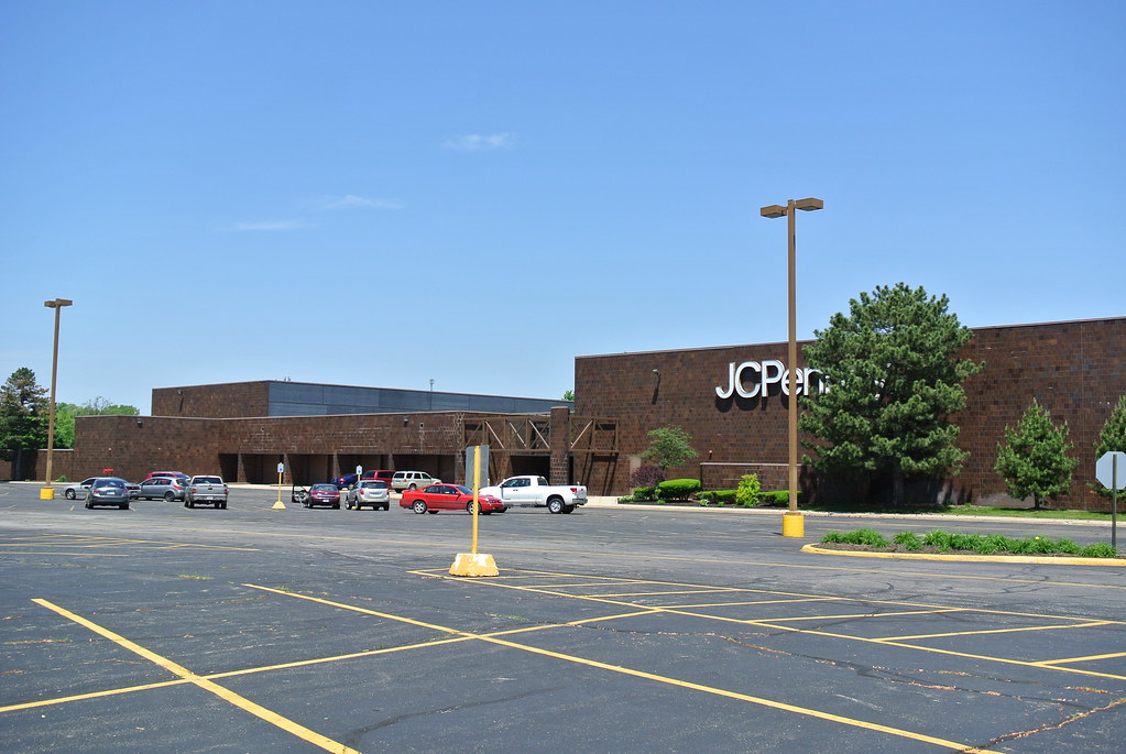 JCPenney Concord Mall Concord Mall opened its doors in 197… Flickr