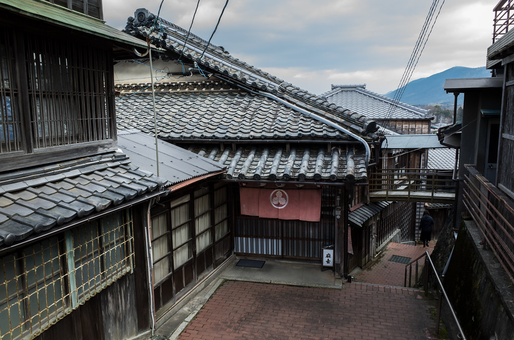 Asakichiryokan,Ise,Japan 伊勢参りの街道沿いにある古市という町に江戸時代から残る麻吉旅館。… Flickr