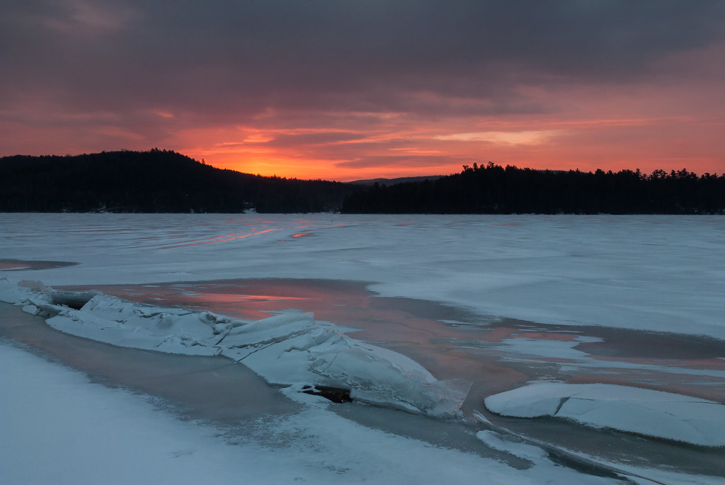 Schroon Lake Winter Sunrise Sunrise on Schroon Lake from t… Flickr