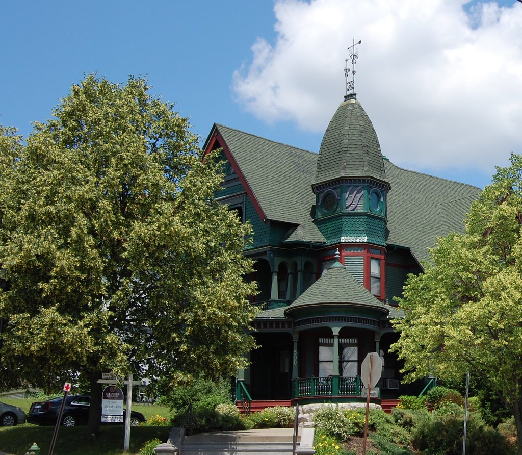 North McBride Street Syracuse, NY The former Schoeneck H… Flickr