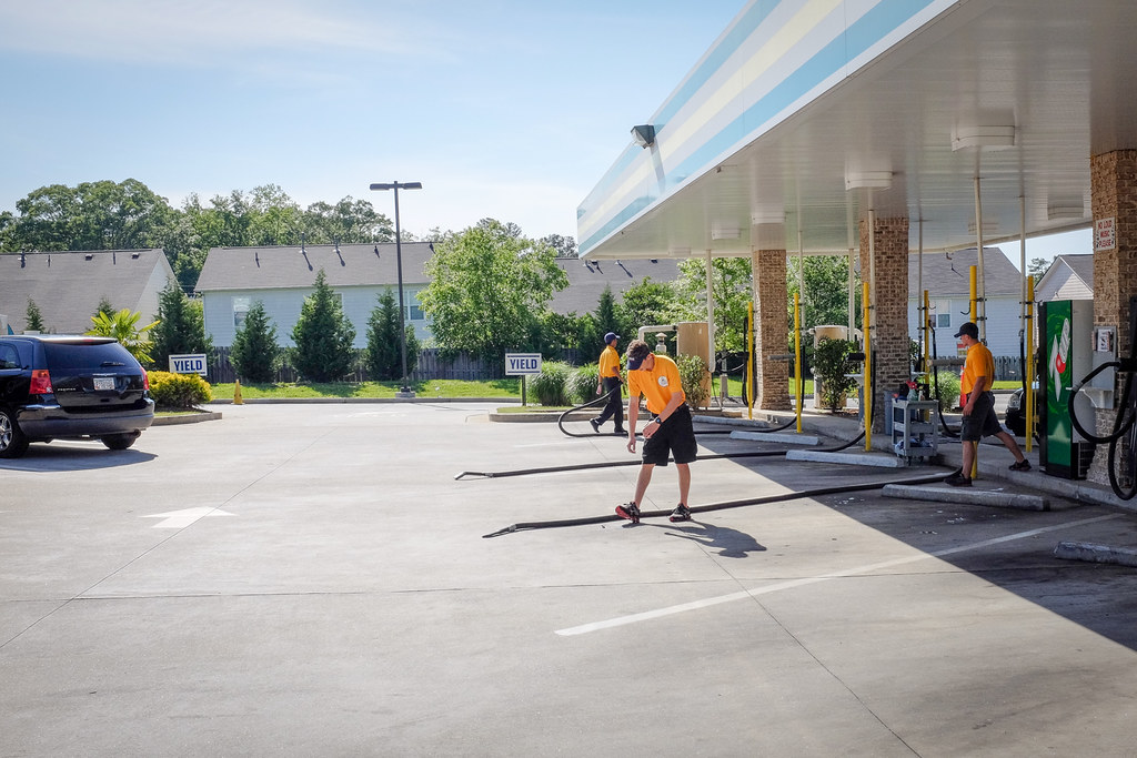 SS6 Lighthouse Express Car Wash Lawrenceville Lighthouse Express