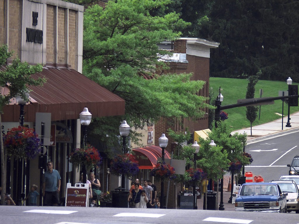 The Burghers of Blacksburg North Main Street, Blacksburg, … Flickr