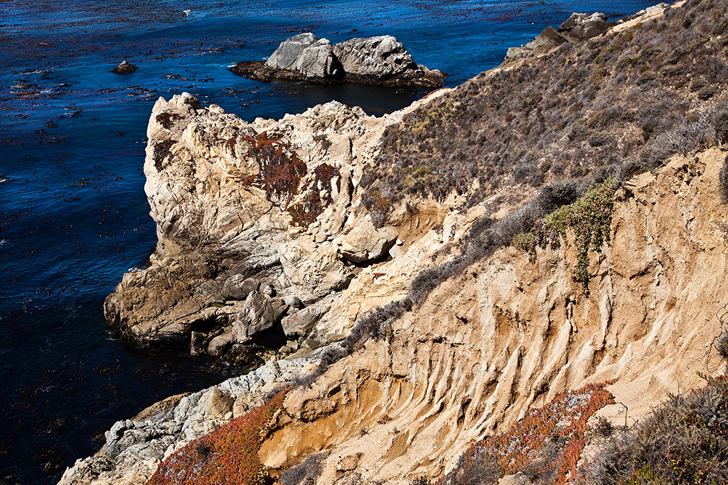 Coastal bluff Taken along Hwy 1 near Big Sur, CA GerryL Flickr