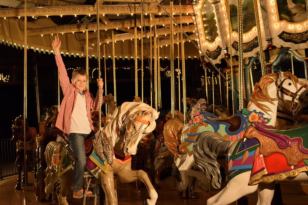 Nikon D3300's stunning lowlight performance Shoot clear i… Flickr