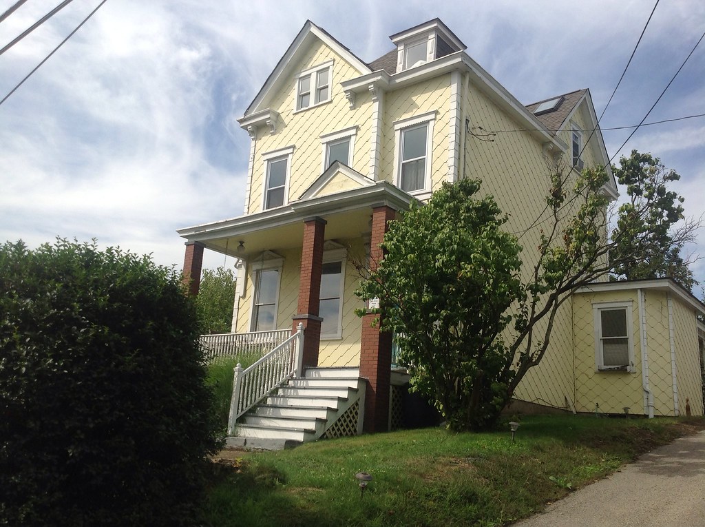 Spring HillCity View, Pittsburgh Hunnell St and Erk Way Flickr