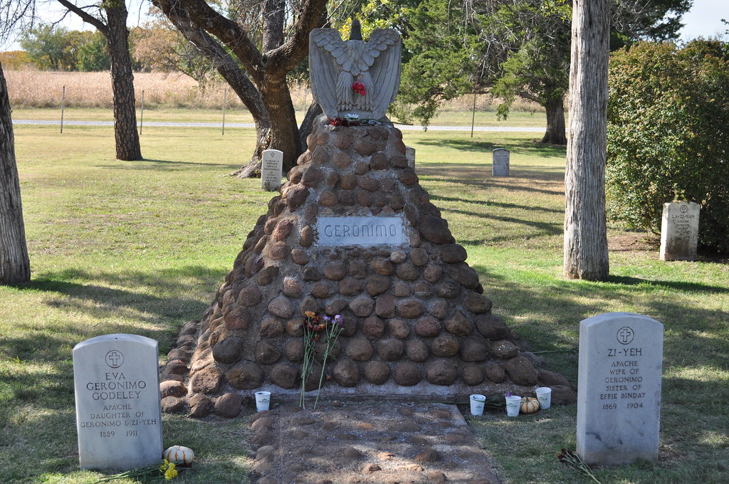 Geronimo Grave Site Ft Sill Geronimo Gravesite located … Flickr