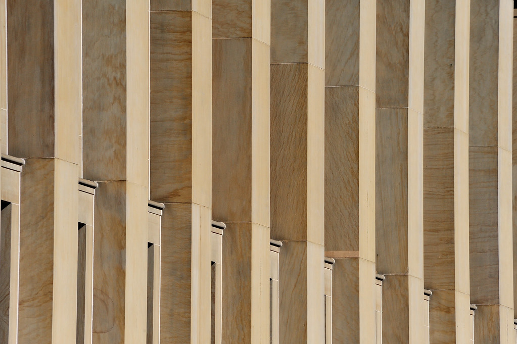 Pilasters EXPLORE JP Kinneary Federal Courthouse in Colu… charles