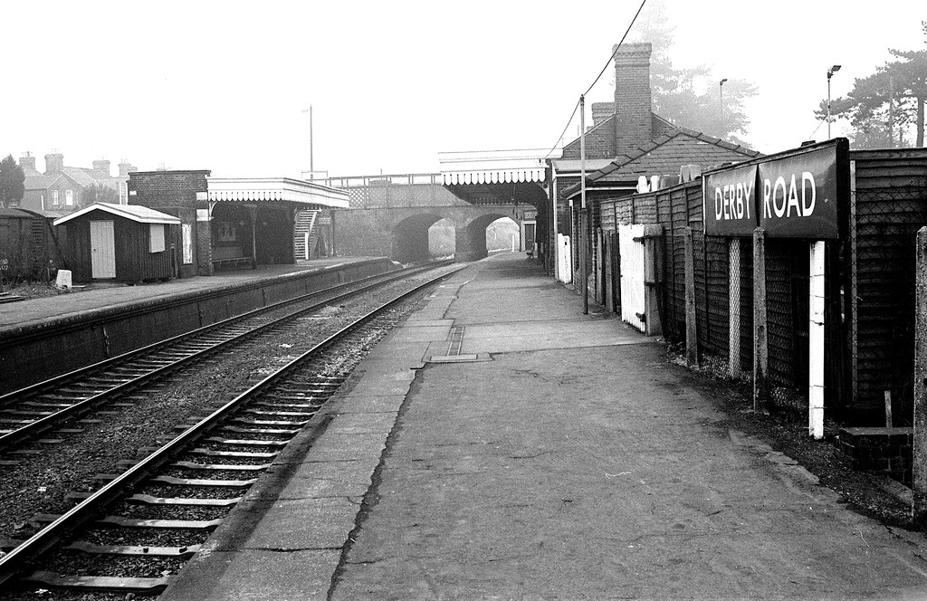 Derby Road station (1), 1976 First station on the Felixsto… Flickr