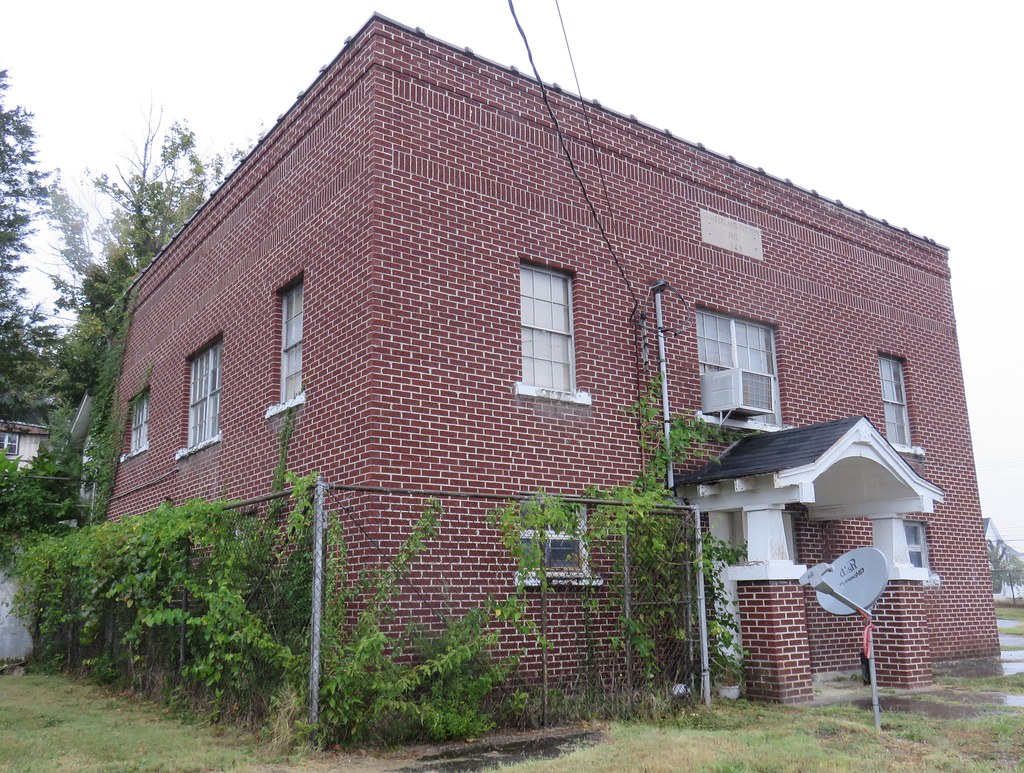 Elevation of Misty River Run Road, Misty River Run Rd, Burkesville, KY, USA Topographic Map