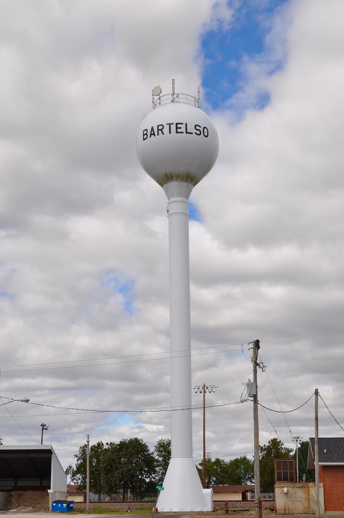Bartelso Water Tower Bartelso is a small town in Southern