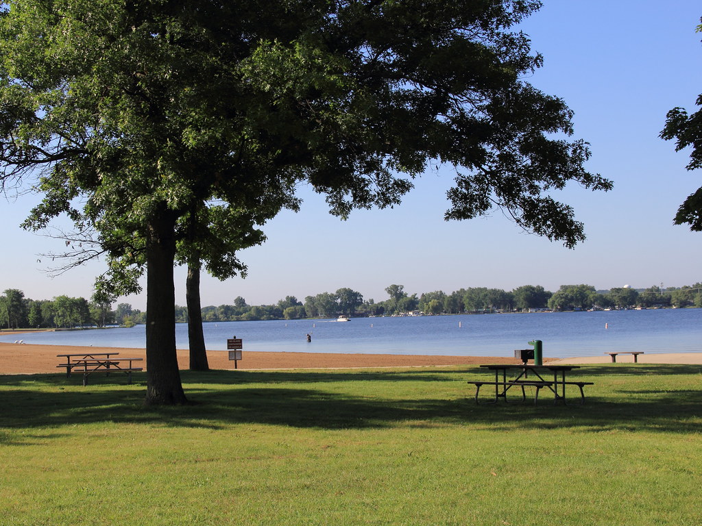 IMG_0044_J 12 July 2013 Pontiac Lake State Park White Lake… Flickr
