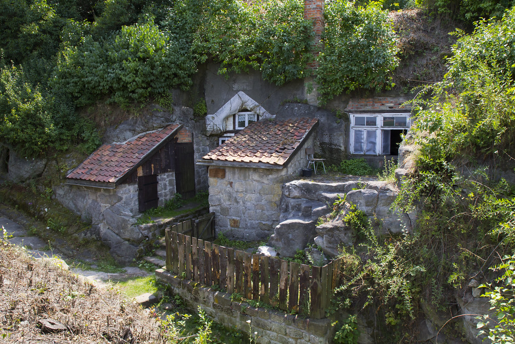 Höhlenwohnungen in Langenstein / Harz Es ist eine Besonder… Flickr