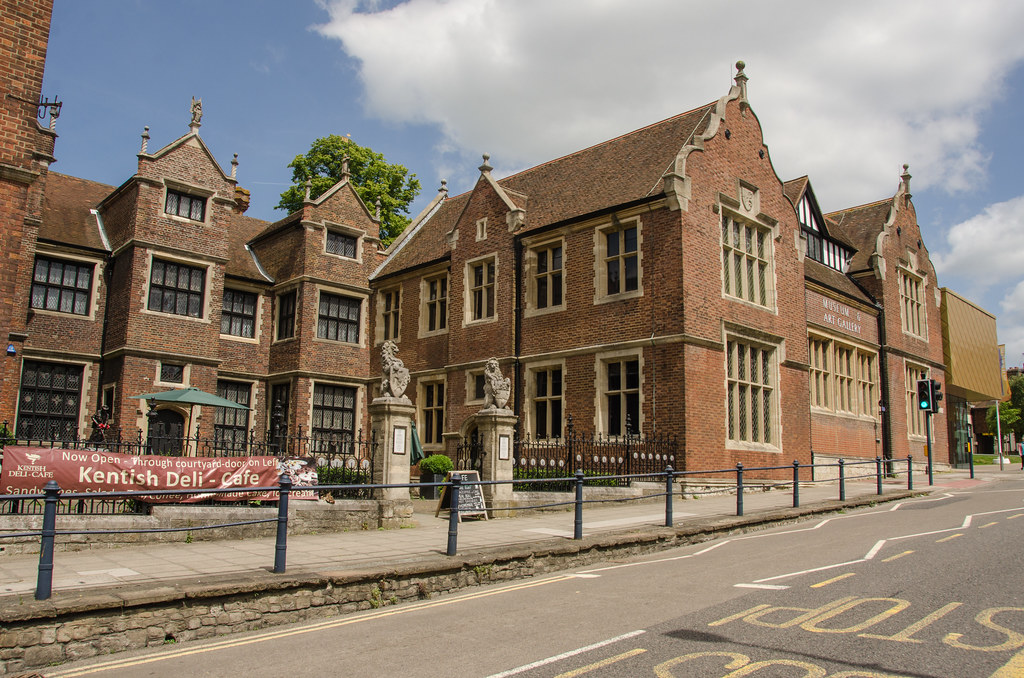 Maidstone Chillington House Maidstone Museum St Faith St… Flickr