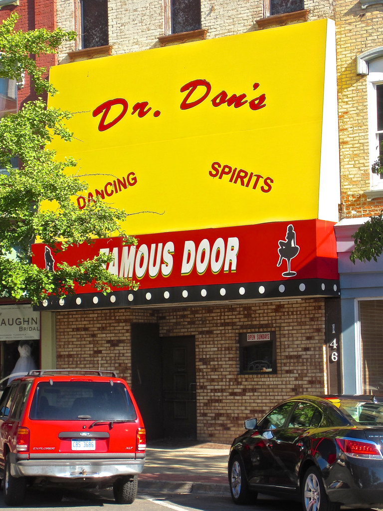 Dr. Don's Famous Door, Jackson, MI Dr. Don's Famous Door, … Flickr