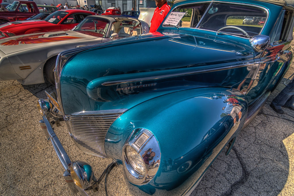 MercuryEight The Hiller Ford car show for Milwaukee's Chil… Flickr