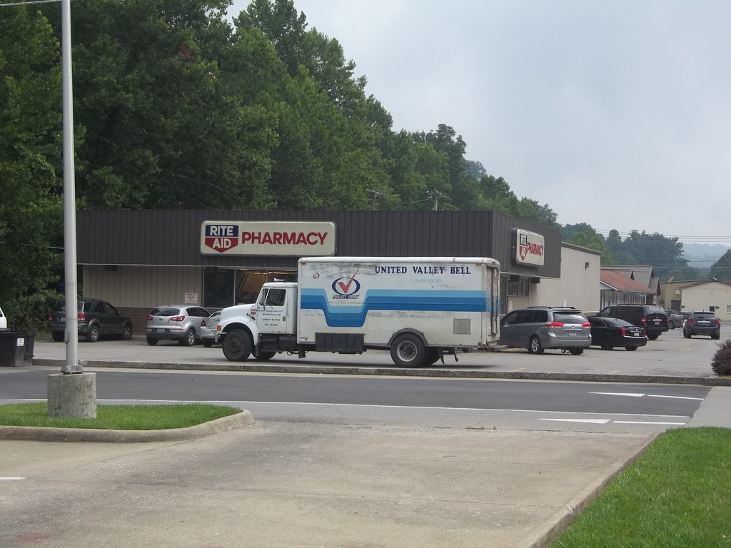 Rite Aid, Jenkins, KY (now Walgreens) This is the Rite Aid… Flickr