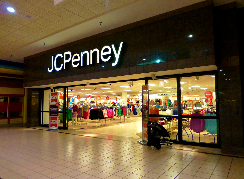 JCPenney mall entrance The Miami Valley Centre Mall opened… Flickr